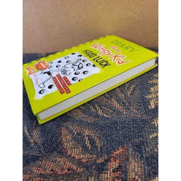 Diary of A Wimpy Kid- Hard Luck Hardcover Book 8 - Picture 4 of 5